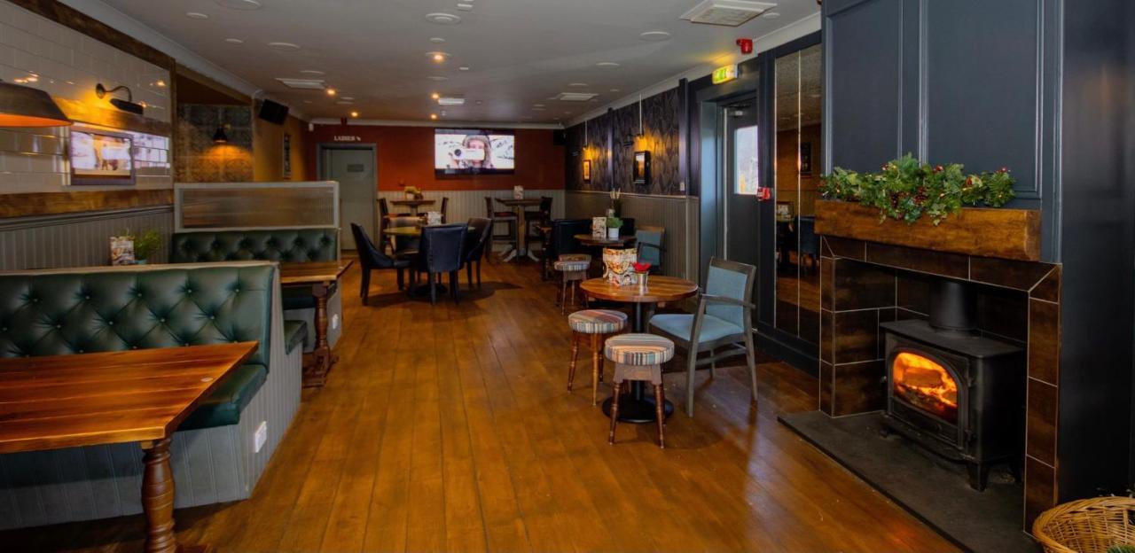 The Balavoulin - Pub With Rooms Aviemore Esterno foto